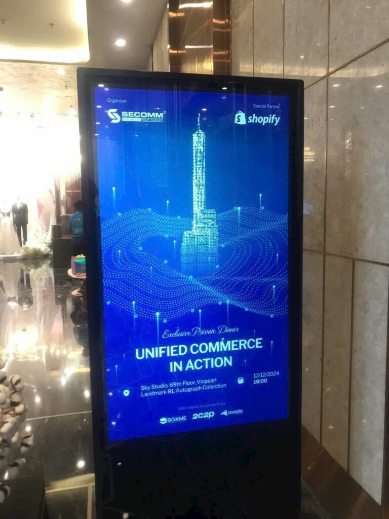 5c944346e1b06aee33a1