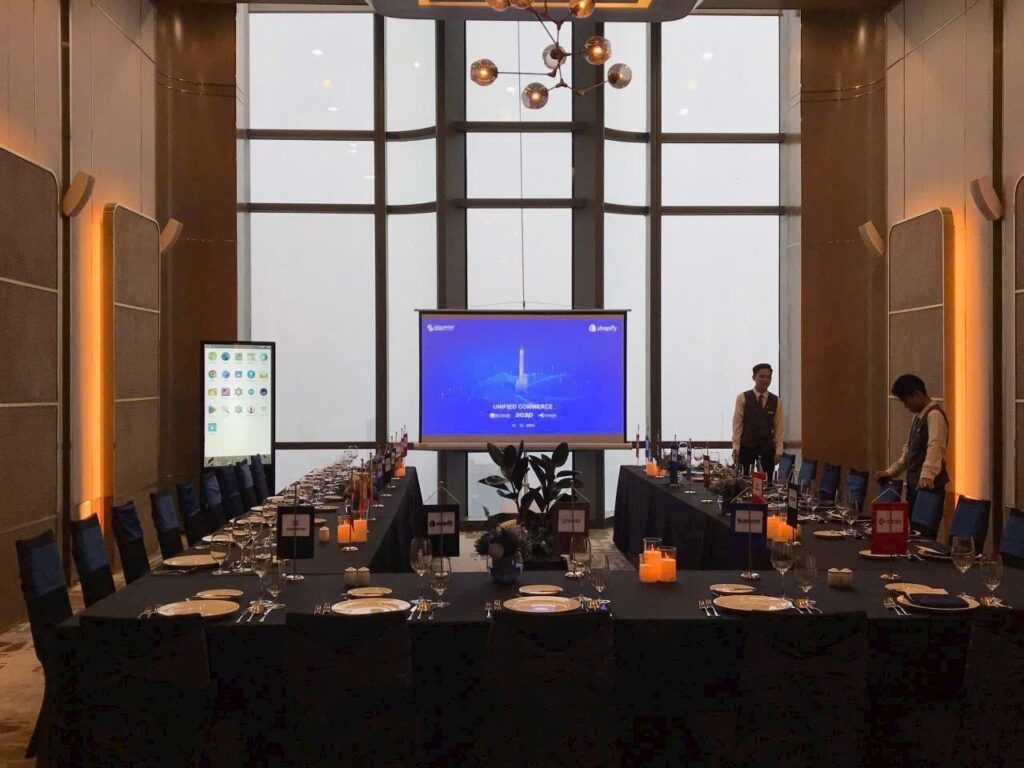 e0efe25a47acccf295bd (1)